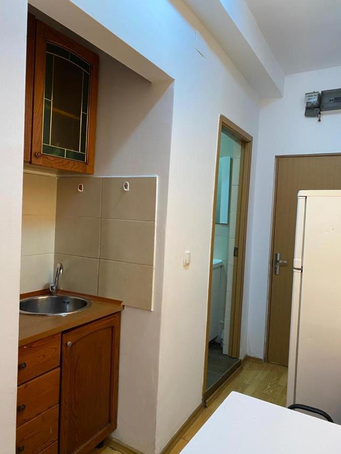 Budget Amzei * Bucarest